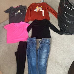 Cat & Jack Black Girls' Top with Printed Care Label